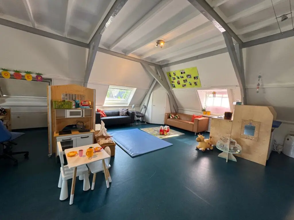 Speelhoek voor jonge kinderen bij Prinsen & Prinsessen in Harderwijk